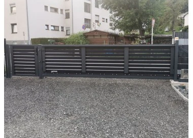 Modern Schiebetor BR.12.1.2 (Jalousie)
