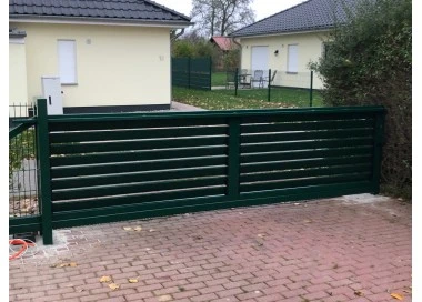 Modern Doppelflügeltor BR.12.2.2 (Jalousie)