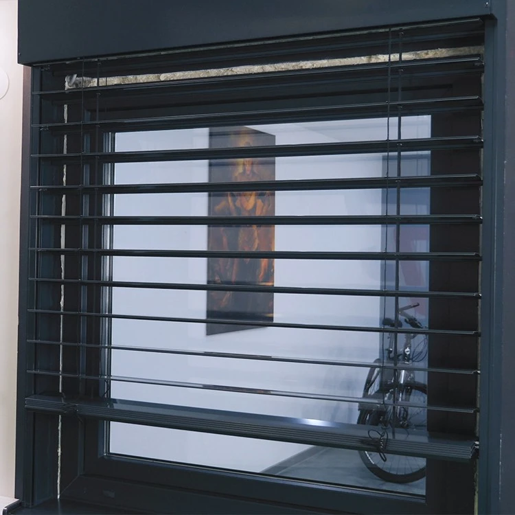 Raffstores Z90 - 100 x 200 mit Antrieb