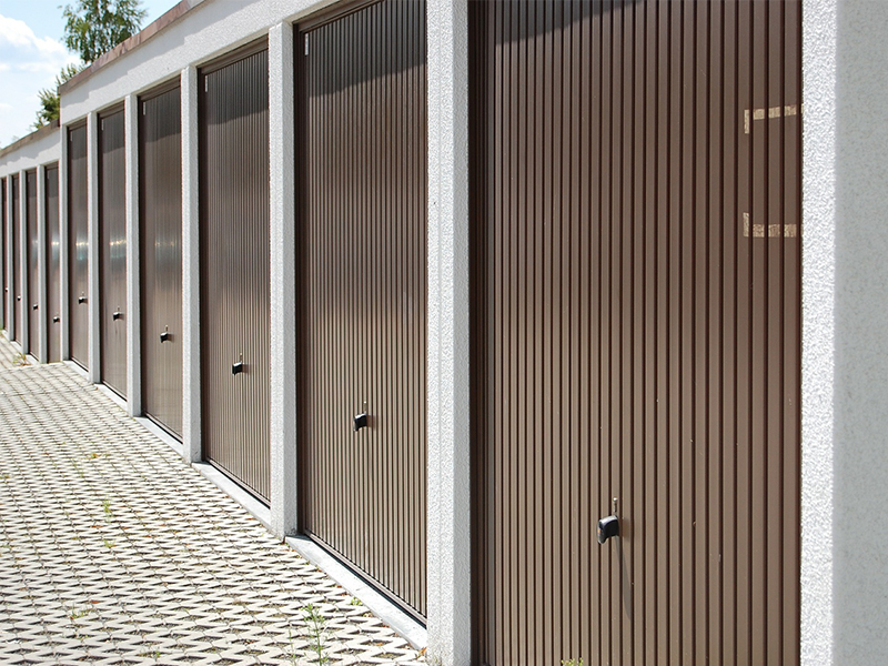 Garagenschwingtore