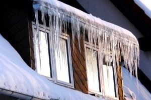 Wie kann man die Fenster vor dem Winter abdichten?